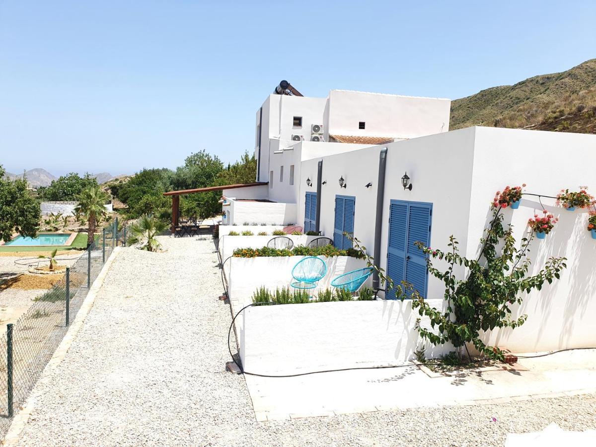 B&B La Nava Suites Mojacar Ngoại thất bức ảnh