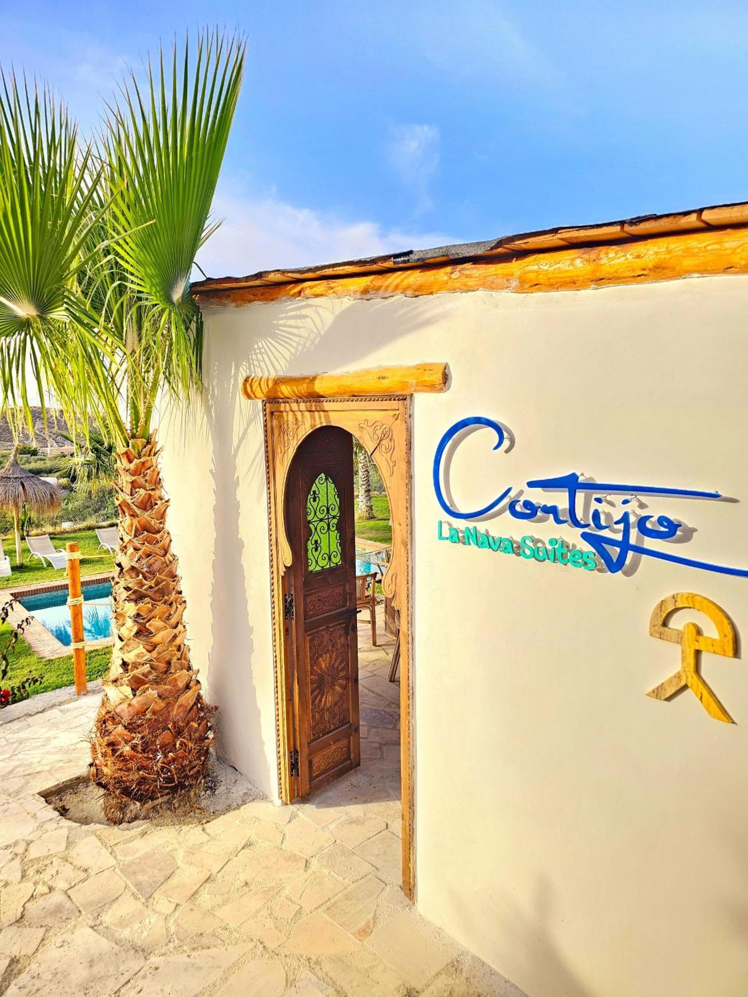 B&B La Nava Suites Mojacar Ngoại thất bức ảnh
